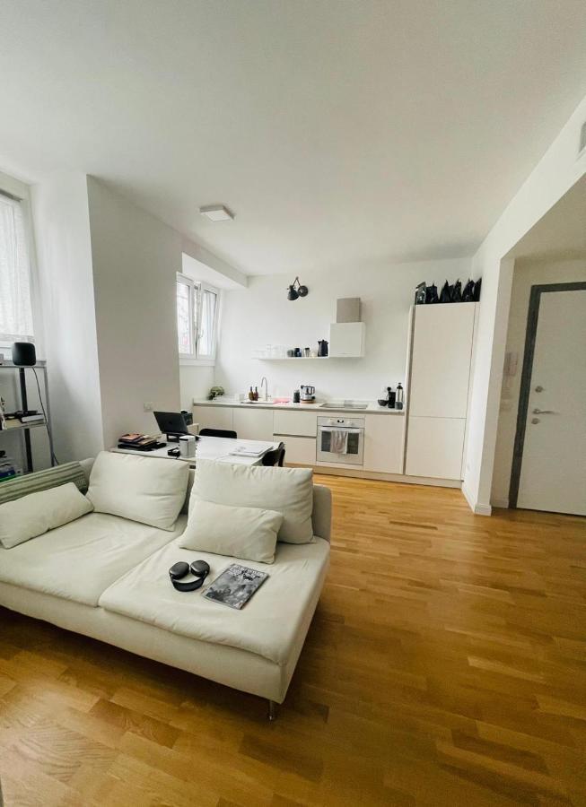 Brembo House Two Apartment Milan Bagian luar foto